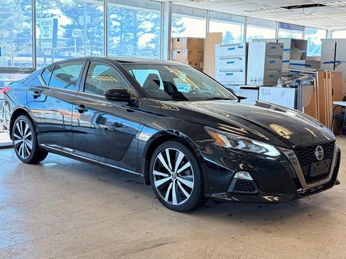 2019 Nissan Altima 2.5 SR