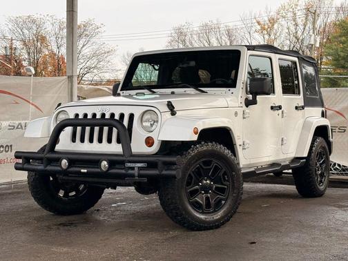 2013 Jeep Wrangler Unlimited Sahara