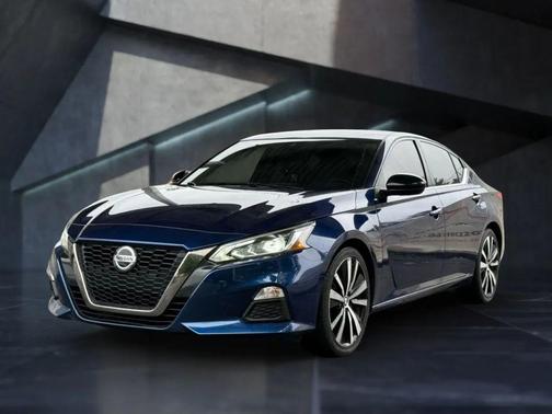 2020 Nissan Altima SR FWD