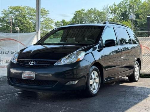 2008 Toyota Sienna XLE Limited