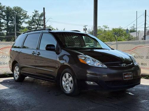 2008 Toyota Sienna XLE Limited