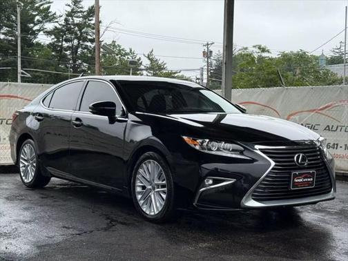 2016 Lexus ES 350 Base