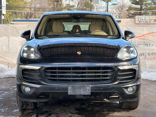 2015 Porsche Cayenne Cayenne