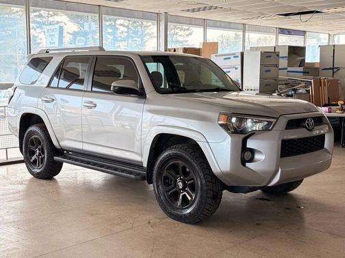 2018 Toyota 4Runner SR5