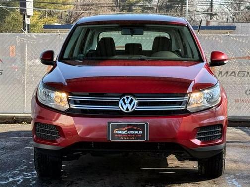 2014 Volkswagen Tiguan 2.0T S 4MOTION