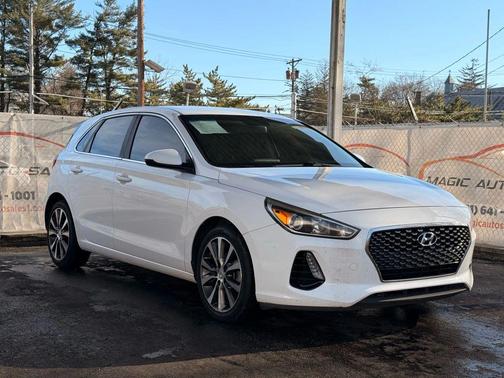 2018 Hyundai Elantra GT Base