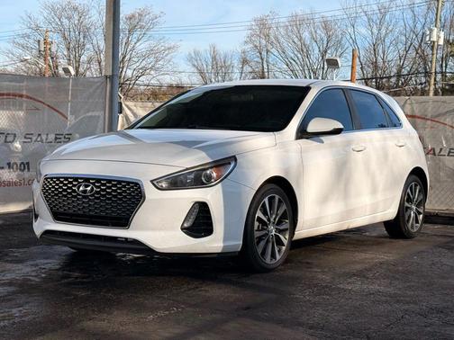 2018 Hyundai Elantra GT Base