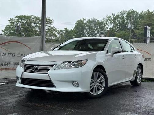 2015 Lexus ES 350 Crafted Line