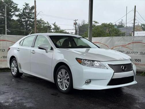 2015 Lexus ES 350 Crafted Line