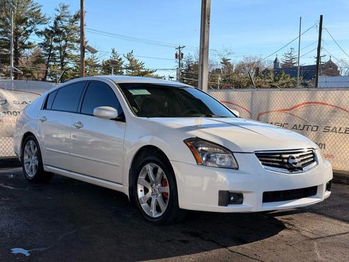 2008 Nissan Maxima SE