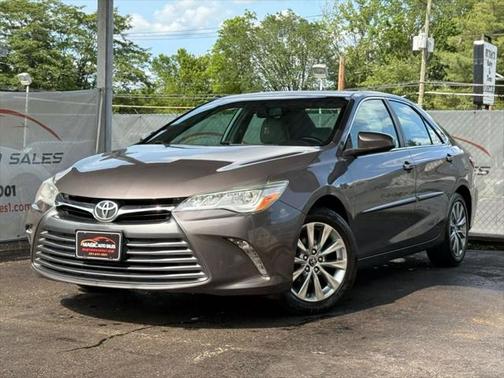 2016 Toyota Camry XLE