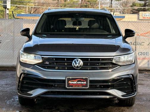 2022 Volkswagen Tiguan 2.0T SE R-Line Black 4MOTION