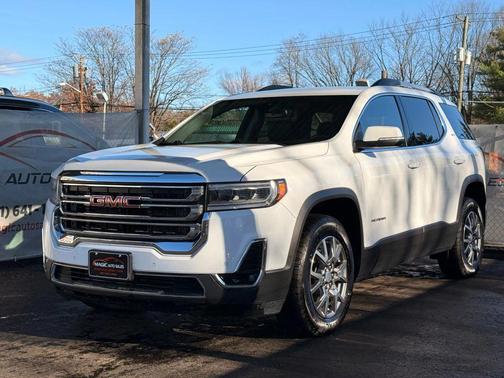 2022 GMC Acadia AWD SLT