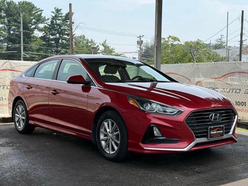 2019 Hyundai SONATA SE