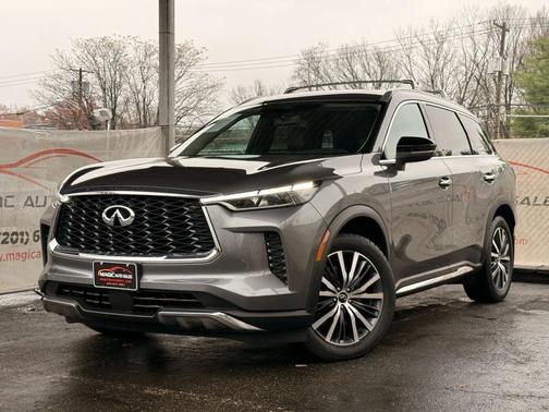 2022 INFINITI QX60 SENSORY