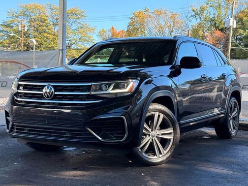 2021 Volkswagen Atlas Cross Sport 3.6L V6 SE w/Technology R-Line
