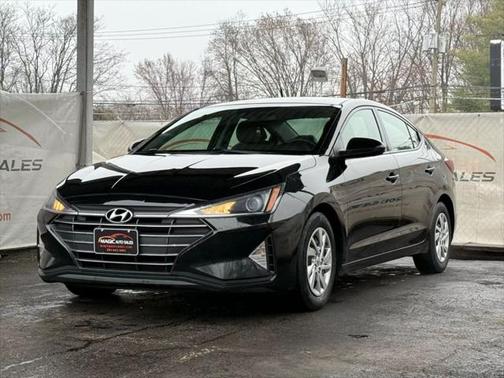 2020 Hyundai ELANTRA SE