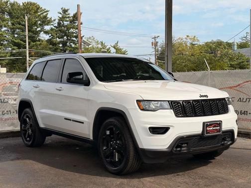 2018 Jeep Grand Cherokee Upland
