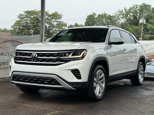 2022 Volkswagen Atlas Cross Sport 2.0T SE w/Technology 4MOTION