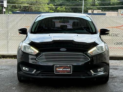 2017 Ford Focus Titanium