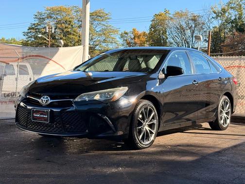 2015 Toyota Camry XSE