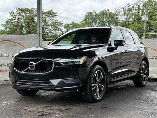 2018 Volvo XC60 T5 Momentum