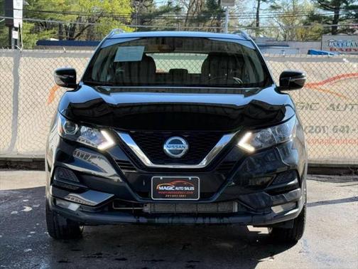 2020 Nissan Rogue Sport SV