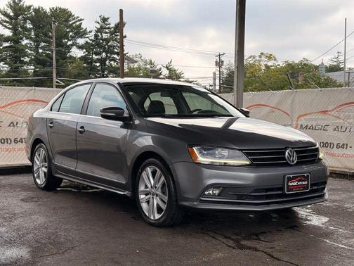 2017 Volkswagen Jetta 1.8T SEL