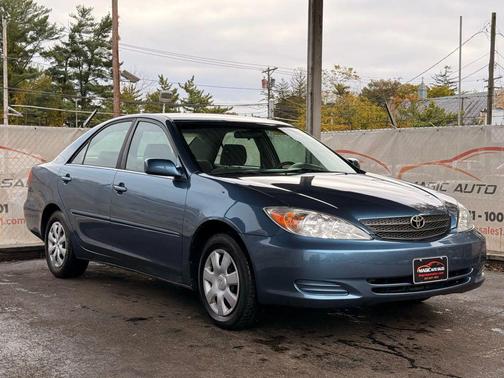 2003 Toyota Camry LE