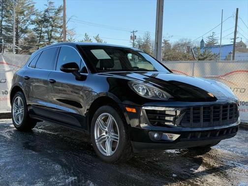 2015 Porsche Macan S