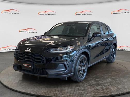 Crystal Black Pearl 2023 Honda HR-V AWD Sport