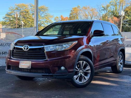 2015 Toyota Highlander LE Plus