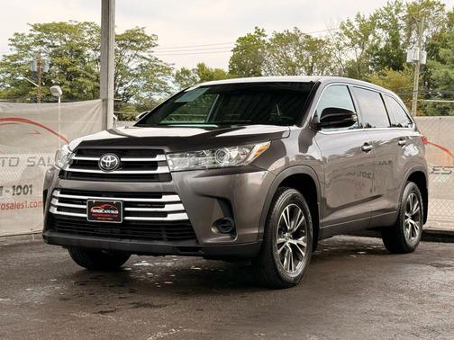 2019 Toyota Highlander LE