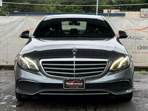 2017 Mercedes-Benz E-Class E 300 4MATIC Sedan 4D
