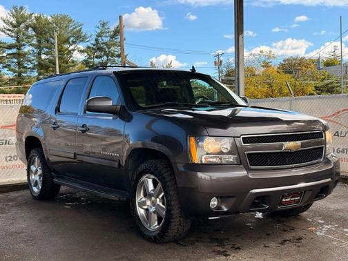 2011 Chevrolet Suburban 1500 LT