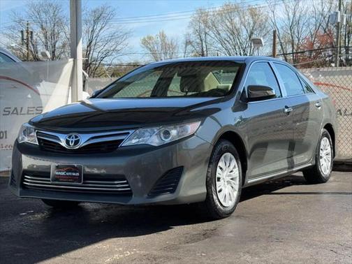 2014 Toyota Camry LE