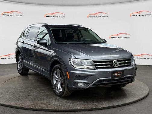 Platinum Gray Metallic 2020 Volkswagen Tiguan 2.0T SEL