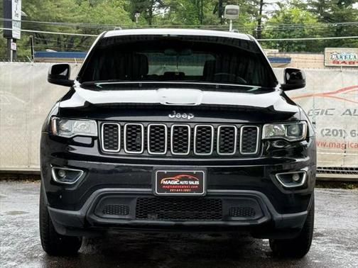 2018 Jeep Grand Cherokee Laredo E