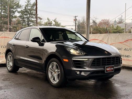 2018 Porsche Macan S