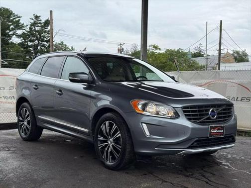 2016 Volvo XC60 T5 Premier