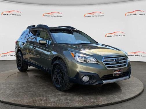 Wilderness Green Metallic 2017 Subaru Outback 2.5i Limited