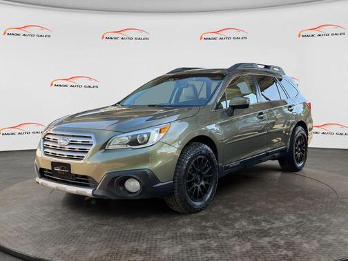 Wilderness Green Metallic 2017 Subaru Outback 2.5i Limited