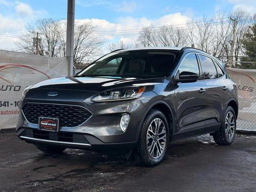 2020 Ford Escape SEL