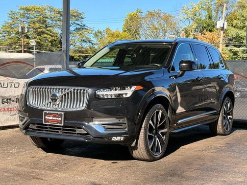 2023 Volvo XC90 B6 Plus 7-Seater
