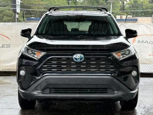 2021 Toyota RAV4 Hybrid XLE Premium