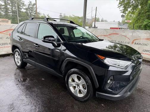 2021 Toyota RAV4 Hybrid XLE Premium