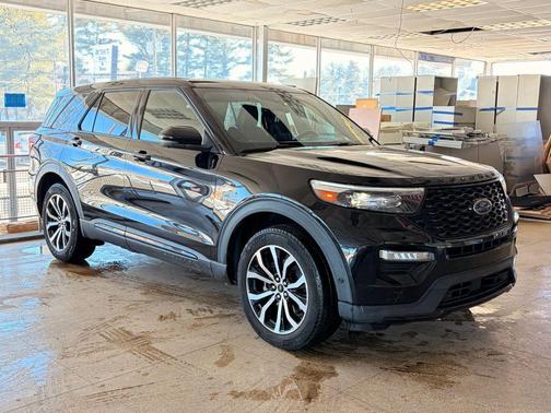 2021 Ford Explorer ST