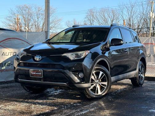 2018 Toyota RAV4 XLE