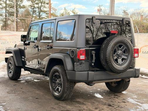 2016 Jeep Wrangler Unlimited Sport