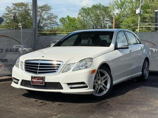 2013 Mercedes-Benz E-Class E 350 4MATIC Sedan 4D